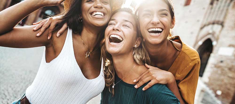 7 Ways How Laughter and Smiling Affects Mental Health