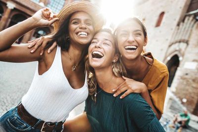 7 Ways How Laughter and Smiling Affects Mental Health