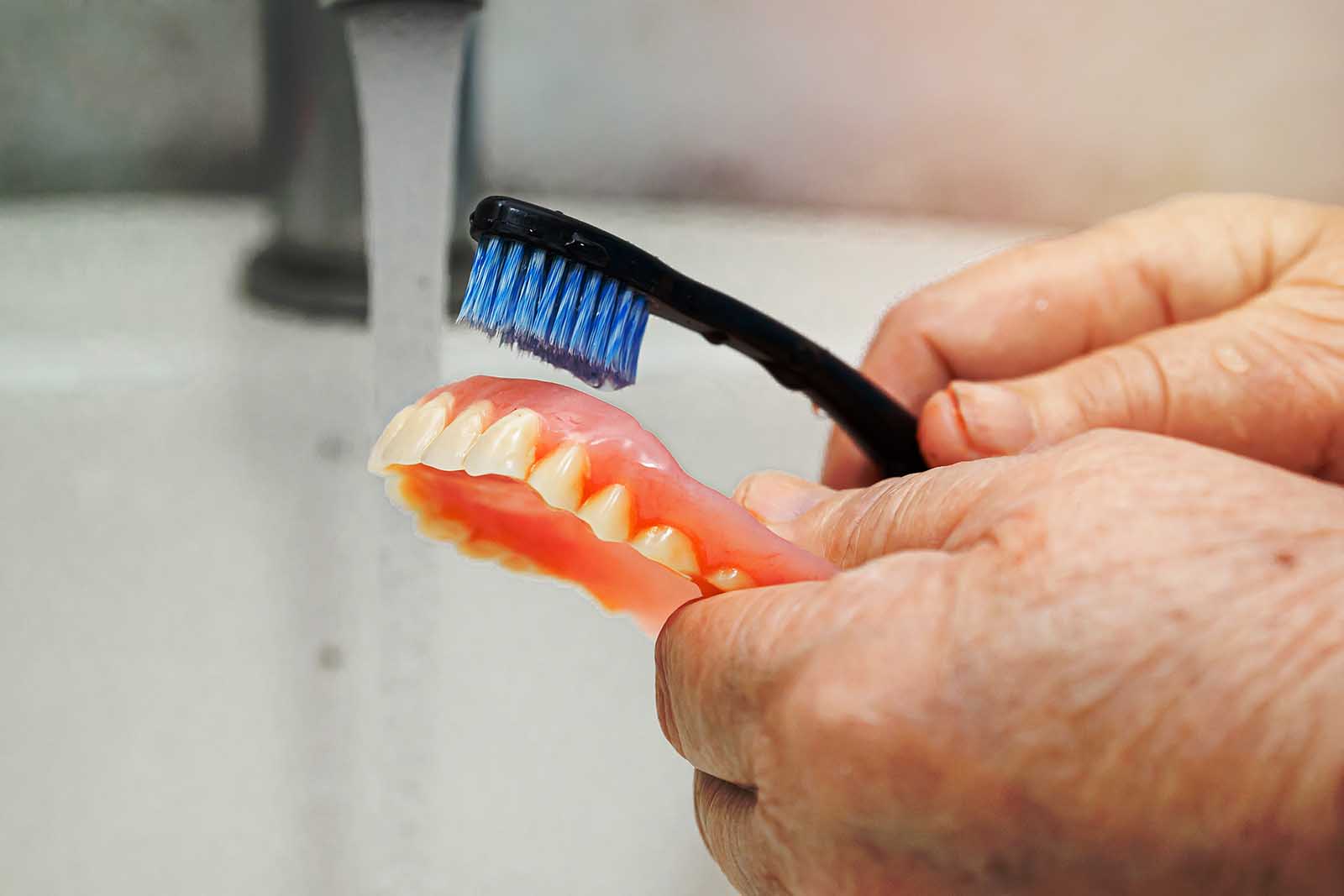 Denture Cleanliness and Oral Hygiene Routine for Denture Care