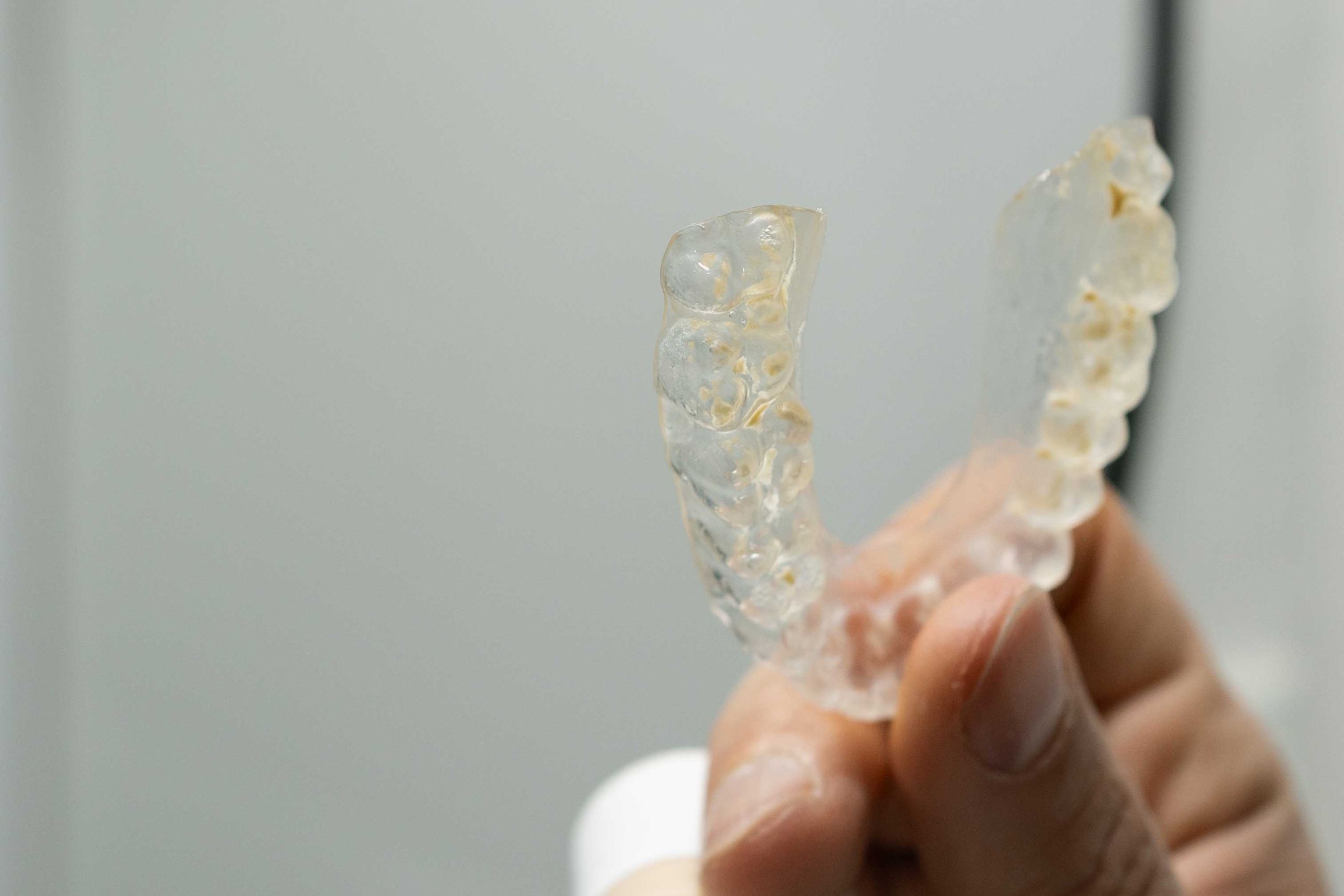 Clean Aligners and Retainers to Prevent Bacterial Build-Up